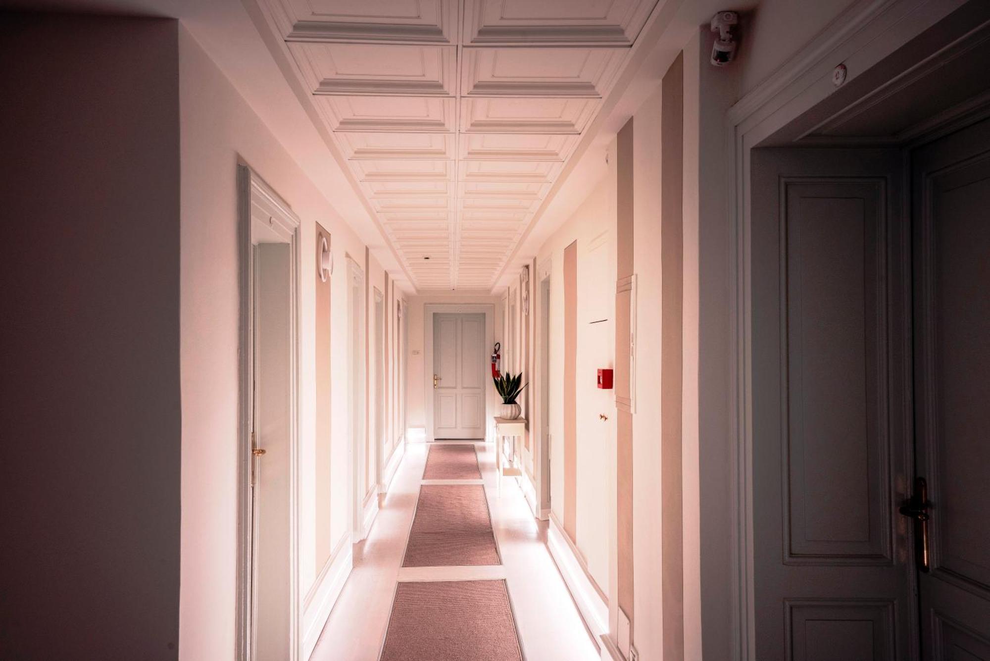 Hotel Bellevue Гардоне Ривера Екстериор снимка